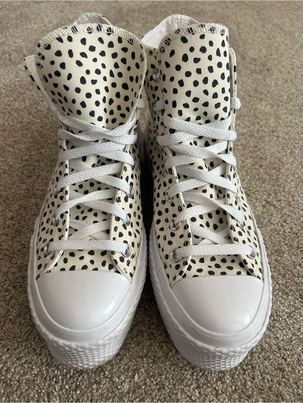 Converse Chuck Taylor All Star Lift 2X in Wlecome to the Wild Dalmatian print 9